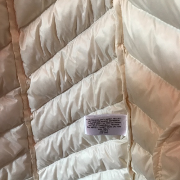 Gallery Jackets & Coats Miss Gallery Hooded Packable Sustainable